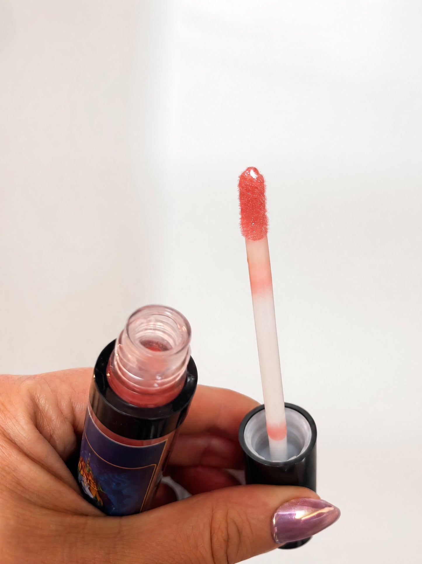 Swan Princess Strawberry CBD lipgloss