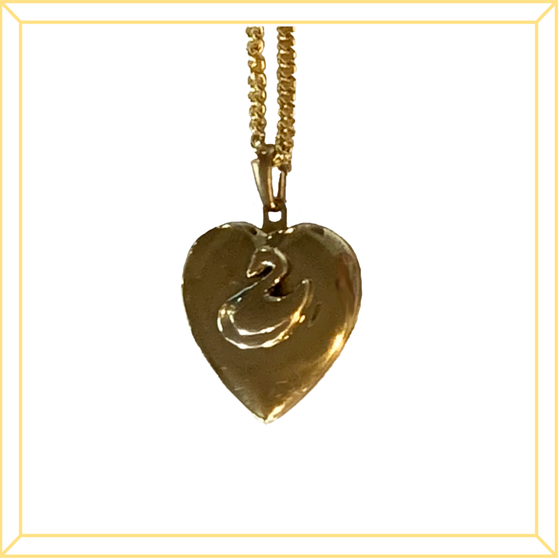 Princess Odette Deluxe Heart Locket